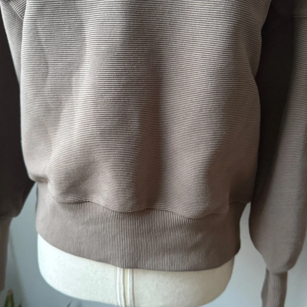 Varley Brown Quarter Zip Pullover Size XS Taupe Turtleneck Sweater - Picture 6 of 8